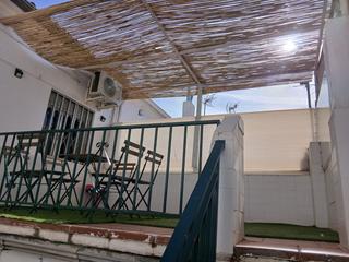 Location Maison  Calle santa herminia. Se alquila casa en la zona de c/san rómulo