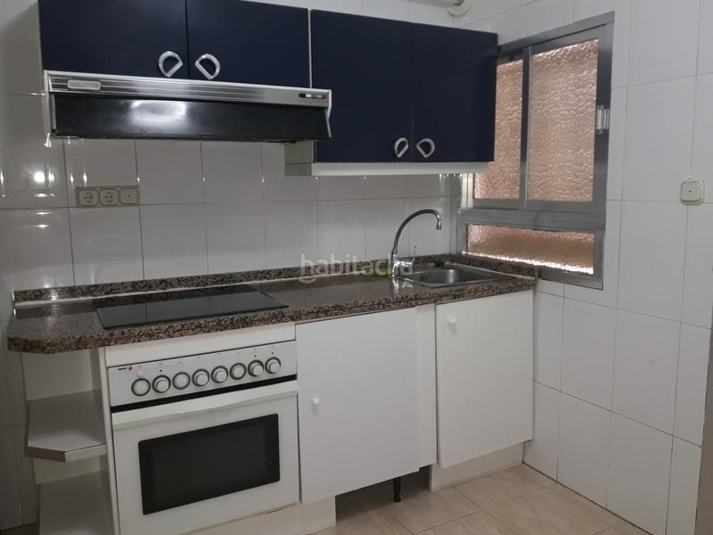 Foto 4b84121e-df3c-4c32-8675-5feab758172f. Miete etagenwohnung mit heizung in Centro - Sagrario Granada