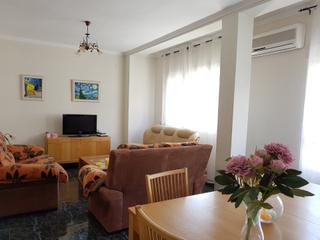 Appartement  Calle alhamar. Se vende precioso piso de 3 dormitorios