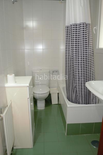 Foto a0277dc1-7701-42b4-862e-ab56cd2c7d46. Location maison avec chauffage parking dans Av. F. Garcia Lorca - Nueva Estación Autobuses Granada