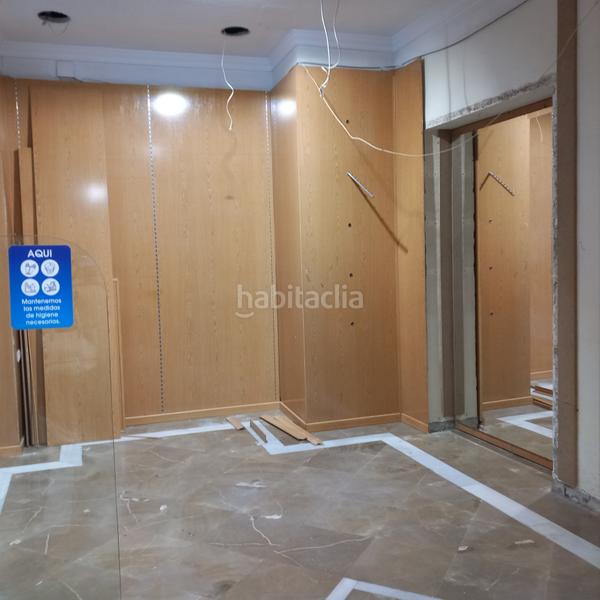 Foto 2429813a-2b61-43d2-aceb-89d19c5014df. Alquiler local comercial se alquila local comercial en Granada