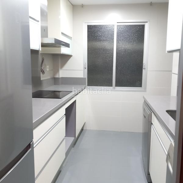 Foto 753d0830-a136-4e15-91b4-2c6aa947d43f. Flat in Camino de Ronda Granada