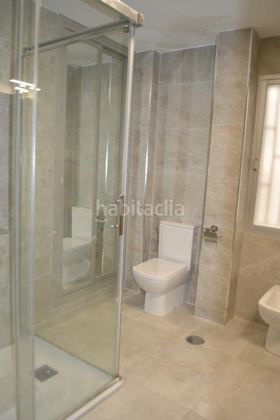 Foto da766a37-ac52-4b77-815f-97697c4389b6. Flat in Camino de Ronda Granada