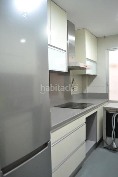 Foto e42b3875-4641-498d-ba7d-55cae041a909. Flat in Camino de Ronda Granada