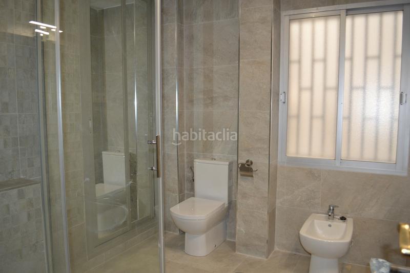 Foto f6b75ccb-56c1-4706-9d03-e67cea23af6c. Flat in Camino de Ronda Granada