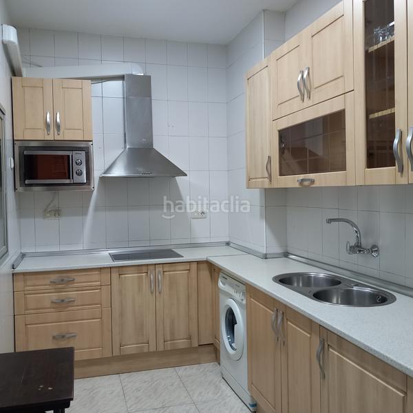 Foto c72b7a9a-c065-4444-a2c5-5586306d6f4d. Miete etagenwohnung mit heizung in Centro - Sagrario Granada