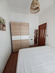 Rent Flat  Cuesta del perro alta. Se alquila apartamento en albaicín bajo.