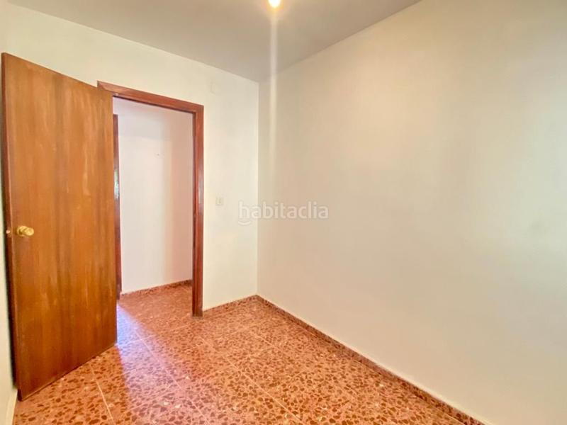 Foto f8cc1d29-f2ff-401a-a2b4-f6839d064cbd. Casa adosada en n/a en Colomera