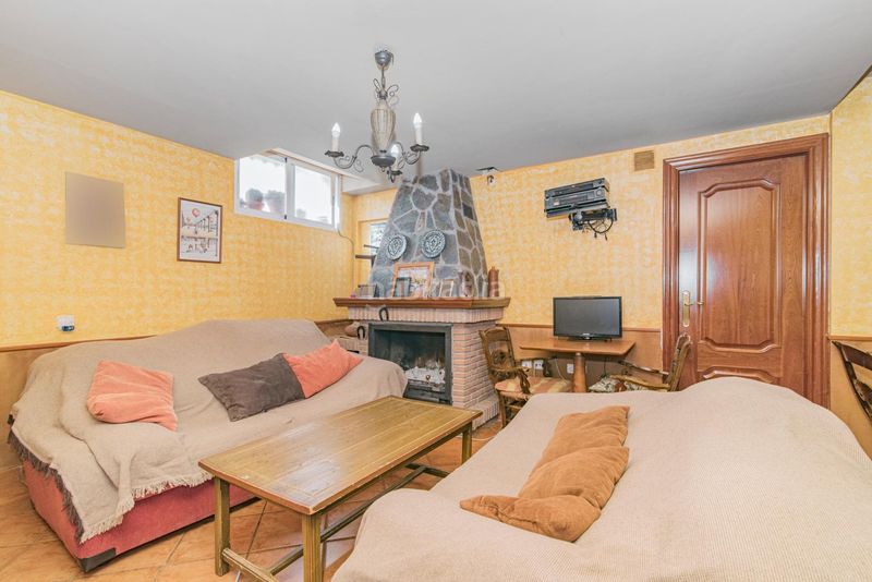 Foto 6f5d1bd8-0791-46ff-860b-49c61998fcf3. Chalet en Maracena