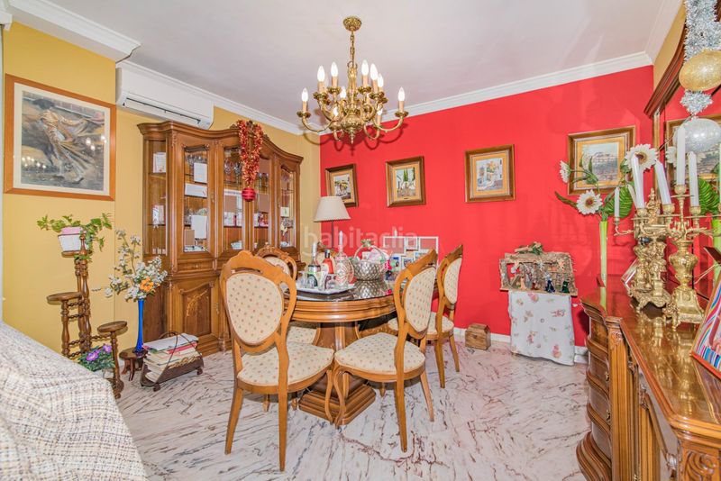 Foto f365f533-0222-4aa1-bbee-caa779be5964. Chalet en Maracena