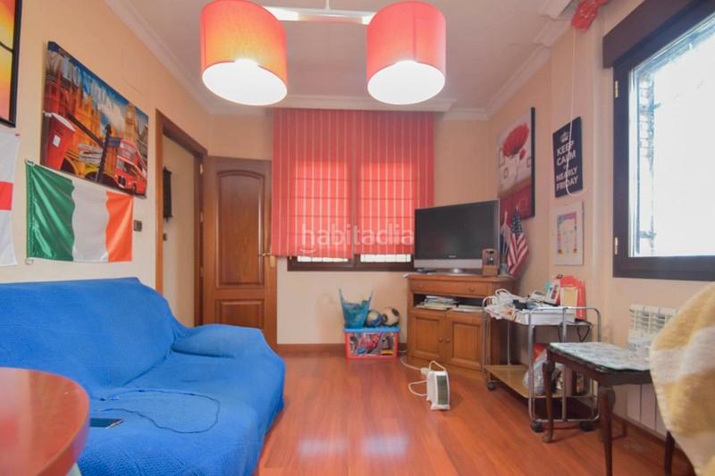 Foto 21c810b2-7dfb-4f0c-b417-0581b2e913ea. Xalet amb aparcament piscina a Maracena