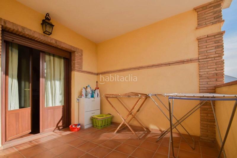 Foto 782a409a-c584-4d15-8c49-9fb1638edf66. Xalet amb aparcament piscina a Maracena