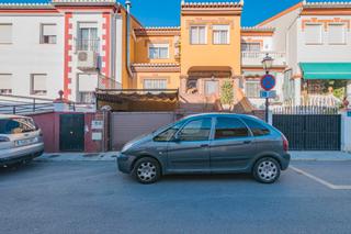 Casa adosada  Calle zoraida