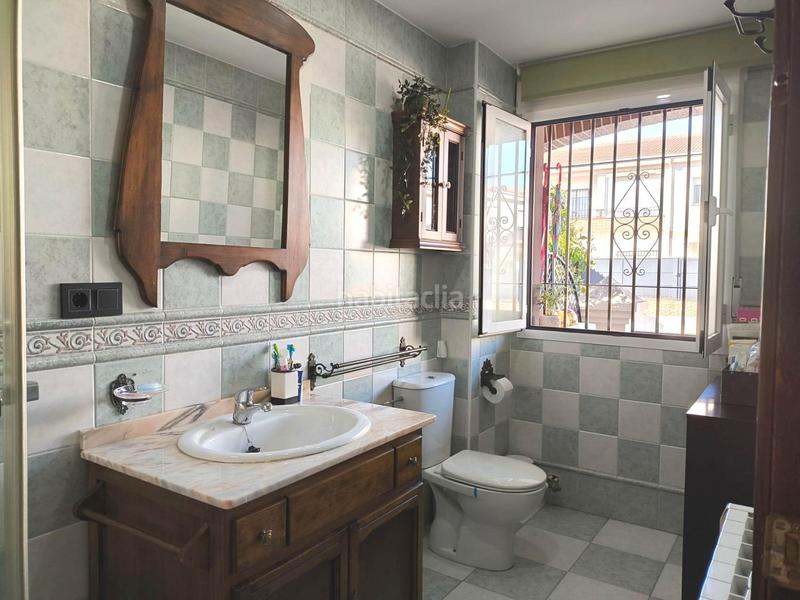 Foto 0b23c158-54a9-4301-ae47-12d29bab93e1. Casa pareada en Cúllar Vega