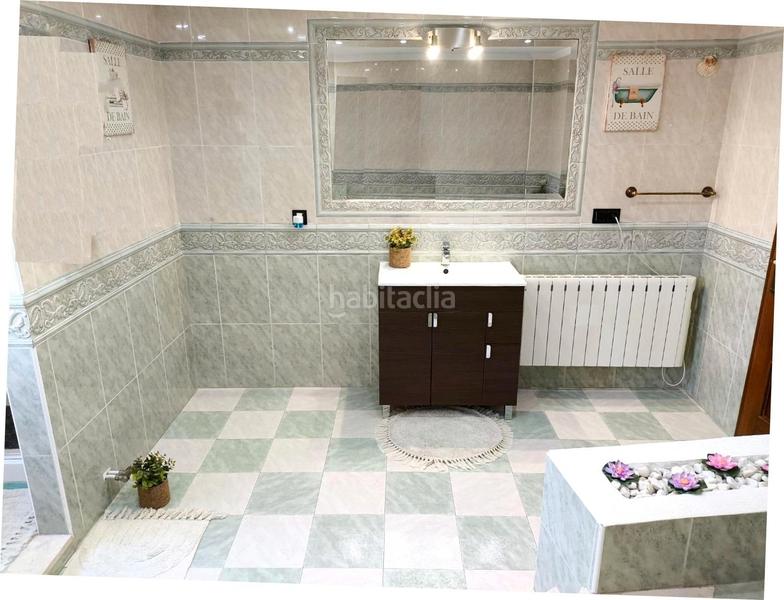 Foto 7b57edfb-e08f-40d0-a445-495b23c1d43e. Casa pareada en Cúllar Vega