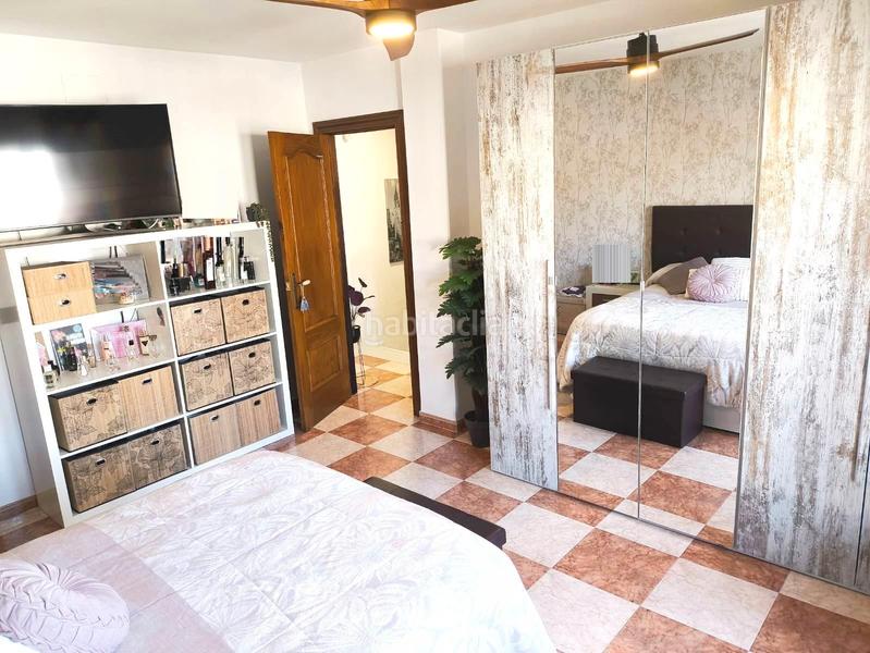 Foto a7eb971c-fca5-4a1b-b74e-faa53a86bde0. Casa pareada en Cúllar Vega
