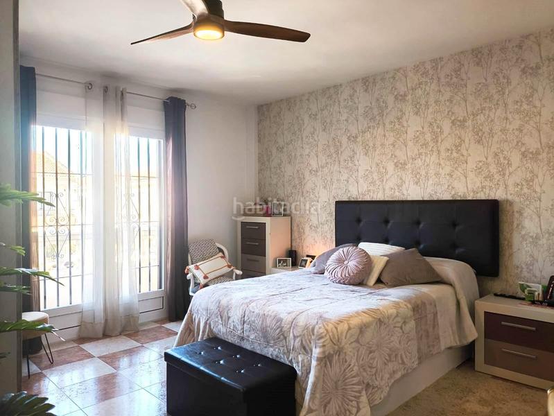 Foto ad343734-1374-4740-a590-d22626076140. Casa pareada en Cúllar Vega