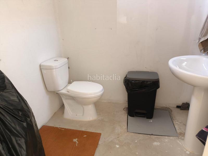 Foto fcb1f099-c171-4b6a-b6a5-28d0d5a81c3e. Casa pareada en Cúllar Vega