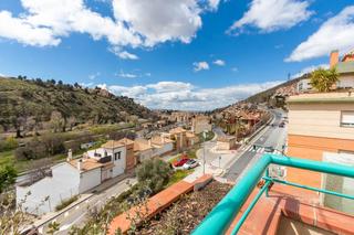 Attique  Calle rauda