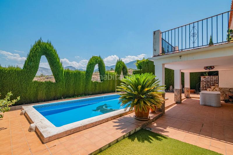 Foto 327f4c39-c2d5-4ff7-bb6a-566742430861. Chalet mit kamin pool in Barrio de la Vega Monachil