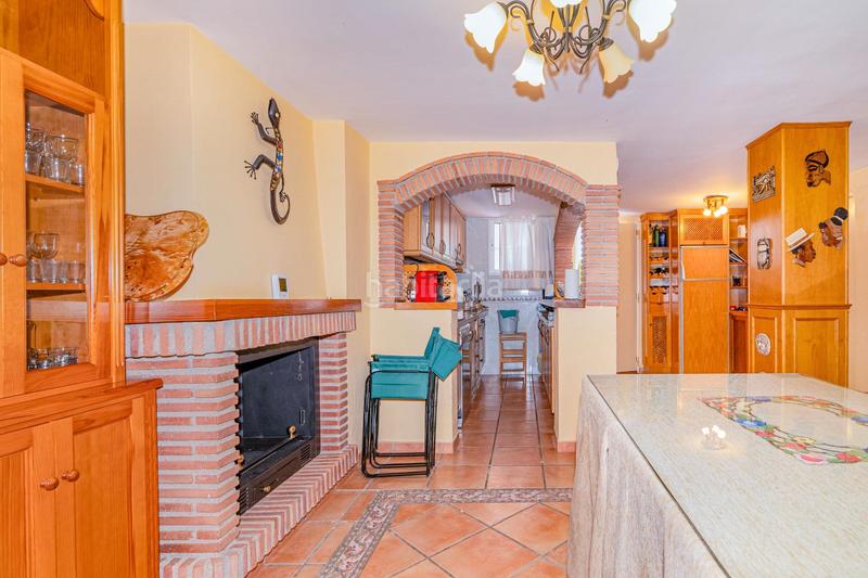 Foto 46291c95-7dd6-4dd2-ab5e-5c9d4380f84c. Chalet mit kamin pool in Barrio de la Vega Monachil