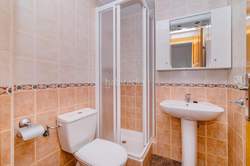 Foto 25475fbe-4f7a-4eb8-97d0-9a0cf7fcae3c. Casa pareada venta chalet pareado con luz natural y piscina privada en ogijares en Ogíjares