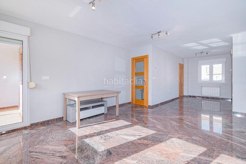 Foto 9aea1ca2-5f14-4e1a-a244-8b47a2673460. Casa pareada venta chalet pareado con luz natural y piscina privada en ogijares en Ogíjares