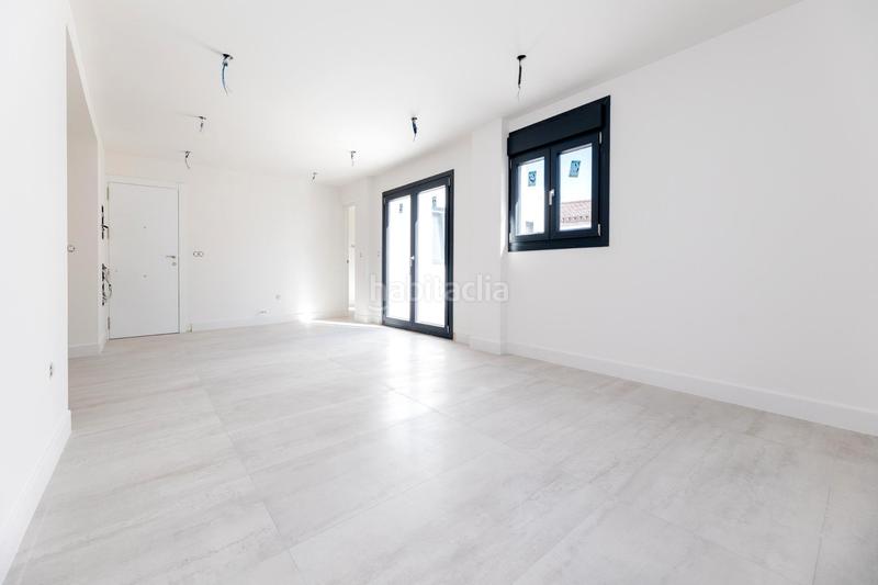 Foto c9ba2e91-1c4a-4af1-b90b-3cddd4b3976e. Semi detached house with heating parking in Poniente Armilla