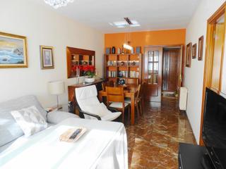 Piso  Calle atlanta. Estupendo pisazo de 3 dormitorios en zona albayda!!!!