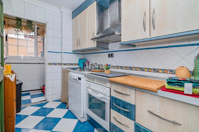 Foto 72b1d3da-772d-4bbd-8bf8-c288ab029fcc. Flat with heating in Crta. De la Sierra Granada