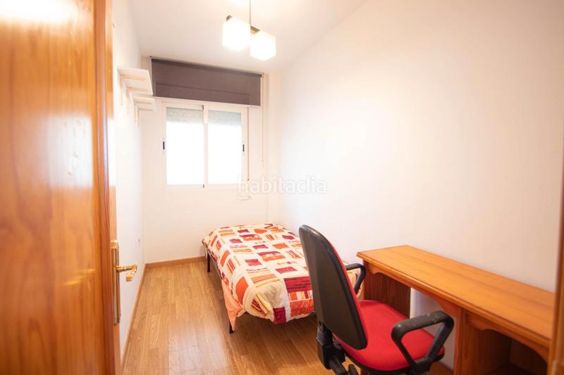 Foto 885c515a-dec3-4444-8f0d-6b0bfb92247c. Appartement dans La Zubia Ciudad Zubia (La)