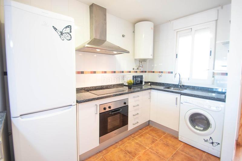 Foto d675d33d-f5a2-499e-a95c-6b22a9359e9b. Appartement dans La Zubia Ciudad Zubia (La)