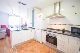 Flat in Calle Andrés Vargas