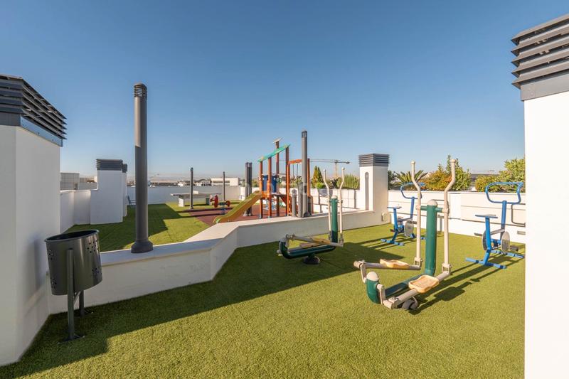 Foto 5a8db12e-39da-4a57-b35e-2ac864f919ec. Etagenwohnung mit heizung parking pool in Campus de la Salud Armilla