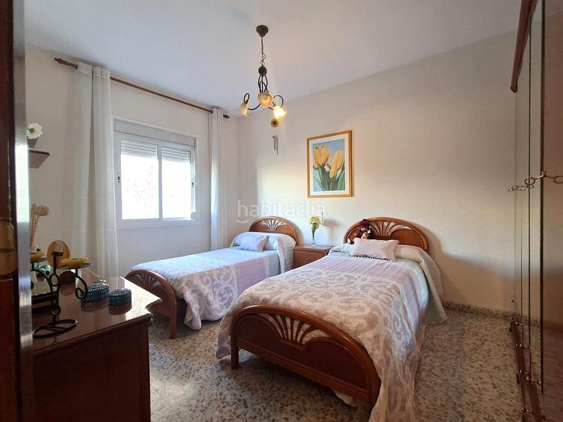 Foto 9351e142-e338-4aca-b5aa-96103914541b. Reihenhaus mit parking in Avda. De los Ogíjares Armilla