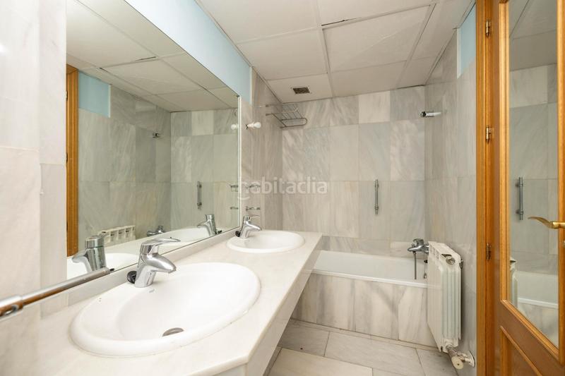 Foto 3e3ad4d5-7bb0-40a3-918b-6a43ecd37384. Maison jumelée avec chauffage parking dans Fígares Granada