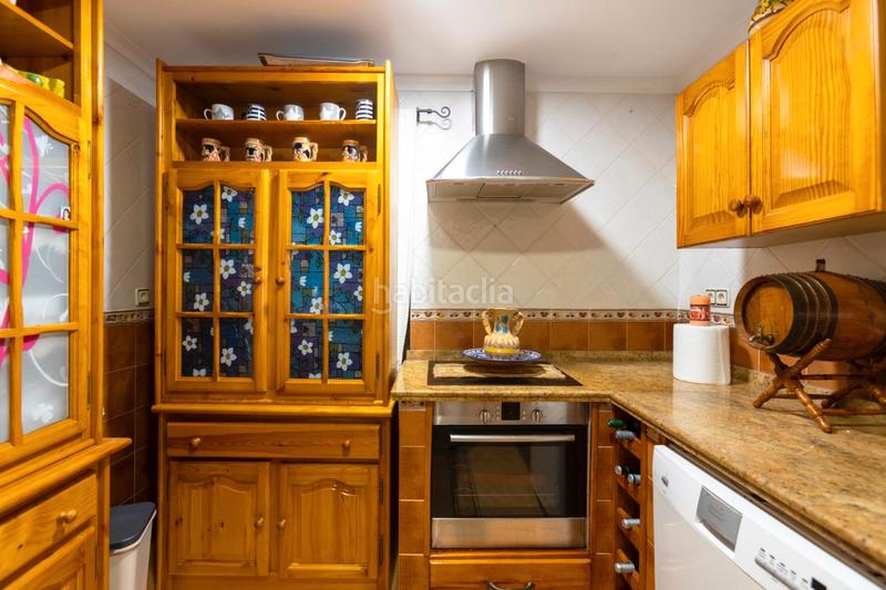 Foto 5b71a33f-5428-4f9e-aaef-4dcfcf525502. Pis amb calefacció aparcament a Velilla - Velilla Taramay Almuñécar