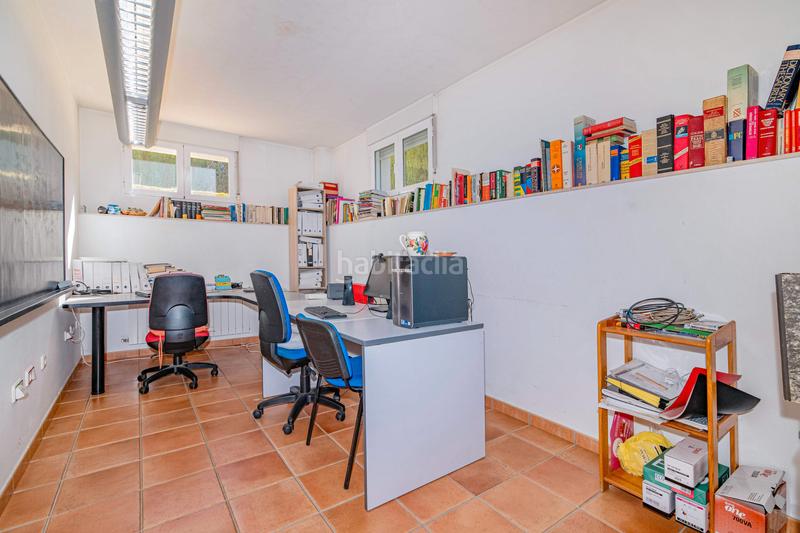 Foto 9a3d020d-7708-4490-82a7-39a44d8efeec. Xalet amb calefacció aparcament piscina a Altos de la Zubia Zubia (La)