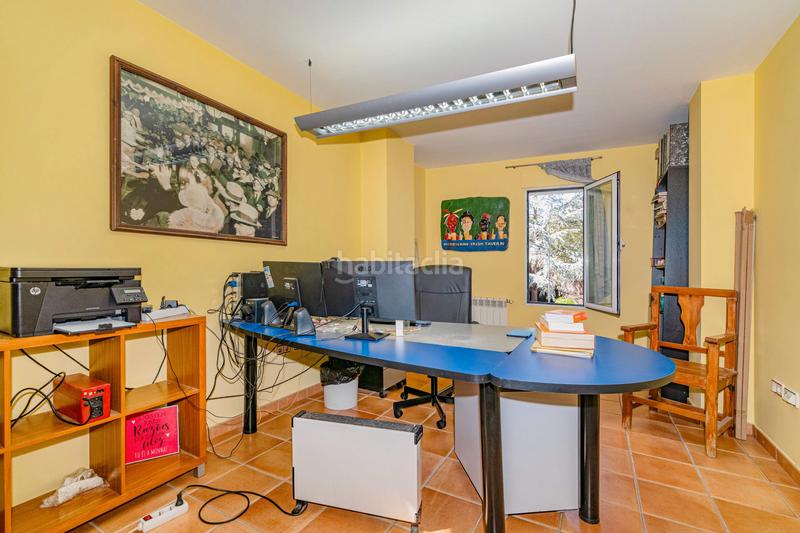 Foto e002fc8f-a2ed-4962-8f9b-770c59c5dd37. Xalet amb calefacció aparcament piscina a Altos de la Zubia Zubia (La)