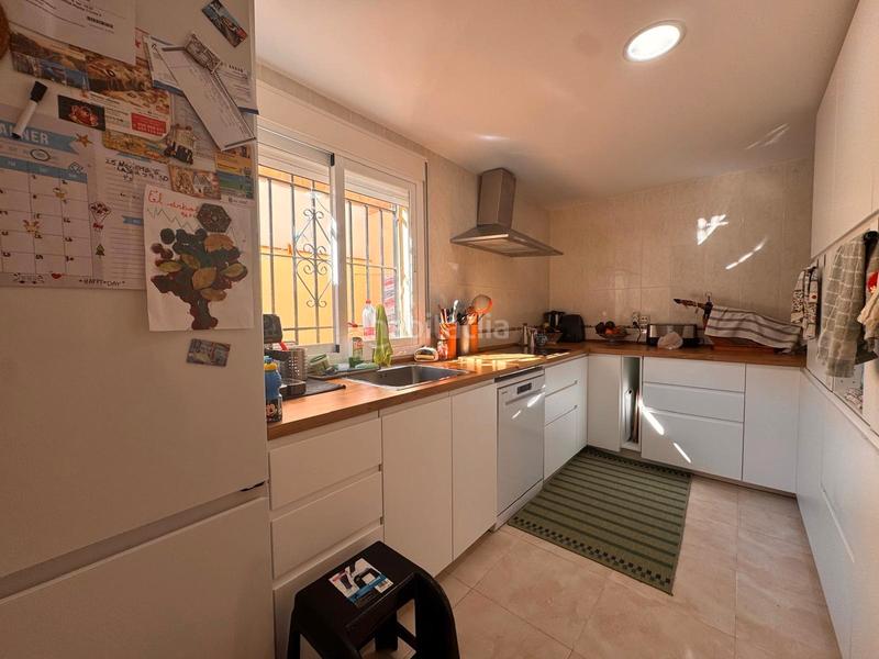 Foto b6722db5-6c41-41cf-bfb0-aade388c362a. Casa adossada amb calefacció a Villa de Otura