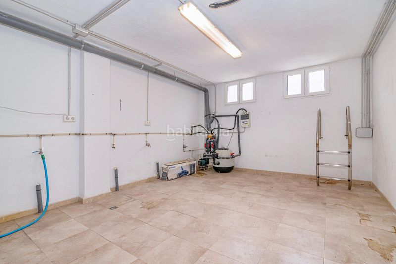 Foto 90ea2613-6d96-4ab8-9782-12422bb25cb4. Xalet amb xemeneia calefacció aparcament piscina a Atarfe