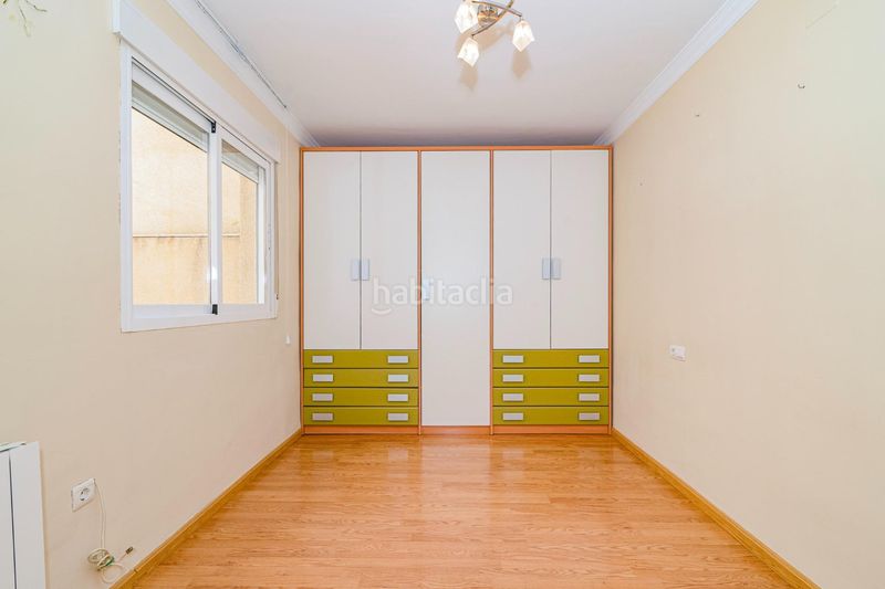 Foto 1a9a7921-e6f7-4b24-bebb-985c4ff691b8. Pis a calle comares 32 a Atarfe