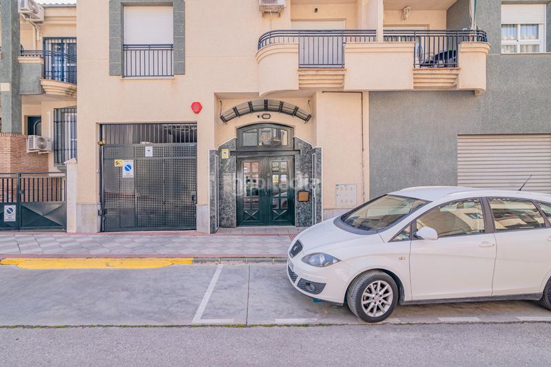 Foto 4136b906-7133-4b8c-b99e-5ded759d58ca. Pis a calle comares 32 a Atarfe