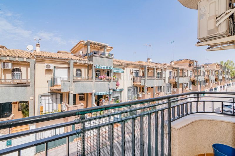 Foto 79514f32-96d6-406a-9682-28ab2fcebd74. Pis a calle comares 32 a Atarfe