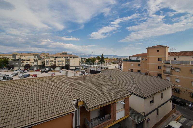 Foto be9cd7f6-167c-4310-99fc-a79d266a5a0a. Àtic amb calefacció a Atarfe