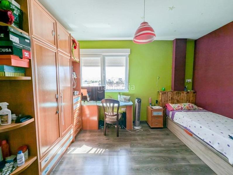 Foto 4bece81b-5d73-4aa3-a569-db0b4acdcc18. Casa adosada casa en venta en Cúllar Vega