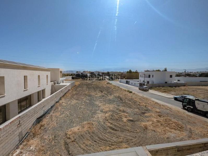 Foto a16cb8b2-9745-4e2e-ae25-16bd65442ebc. Casa adosada casa en venta en Cúllar Vega