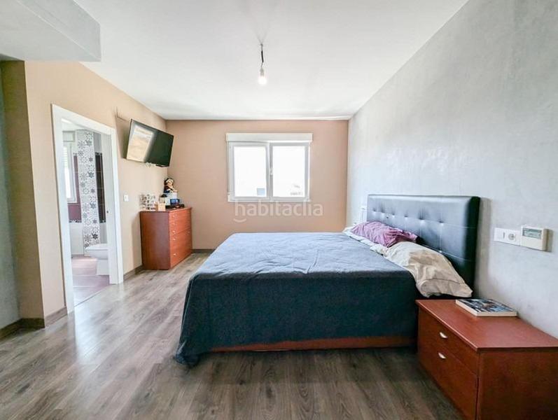 Foto c306f0b5-aa90-4f7f-878e-e53bba79d6d4. Casa adosada casa en venta en Cúllar Vega