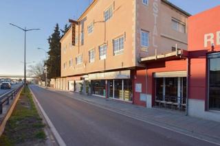 Édifice à Santa Fe. Hostal en venta santa fe