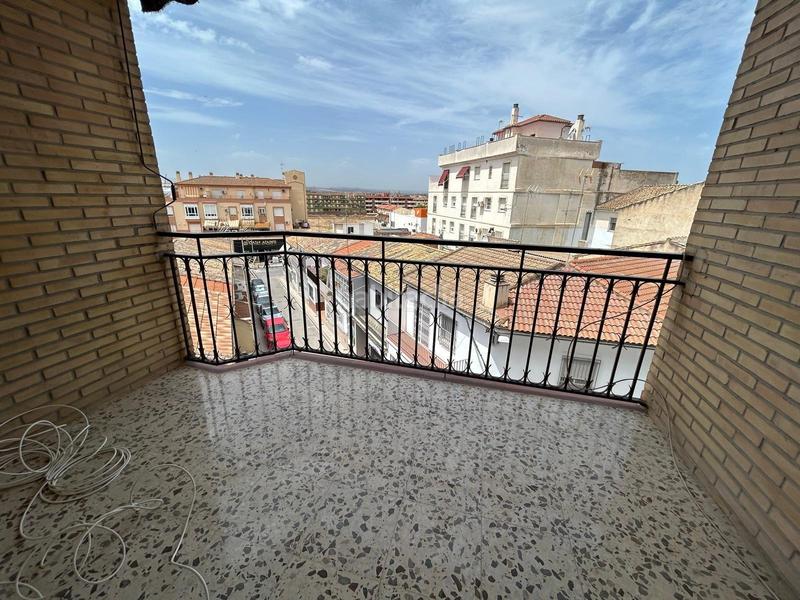 Foto 0730c18c-c461-49f1-8db4-6a3ba77e027a. Alquiler piso se alquila piso céntrico en Atarfe